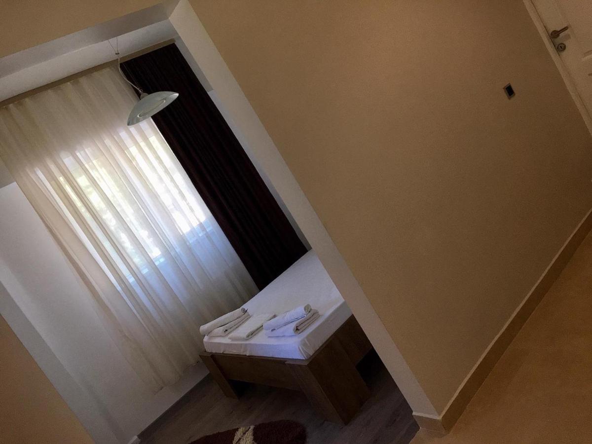 Modern Apartament Central Old Town ブラショフ エクステリア 写真
