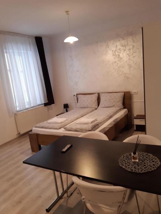 Modern Apartament Central Old Town ブラショフ エクステリア 写真