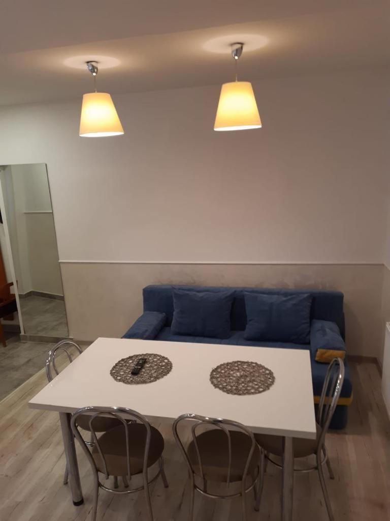 Modern Apartament Central Old Town ブラショフ エクステリア 写真