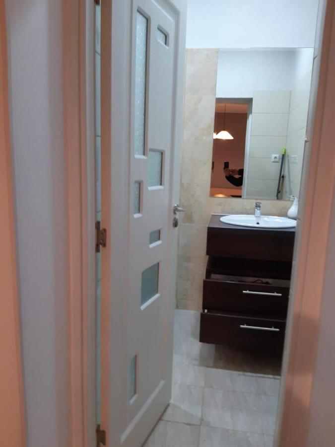 Modern Apartament Central Old Town ブラショフ エクステリア 写真